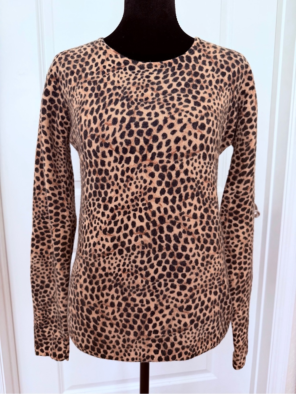 Vintage 90s Rena Rowan Leopard Lambswool Angora Sweater M